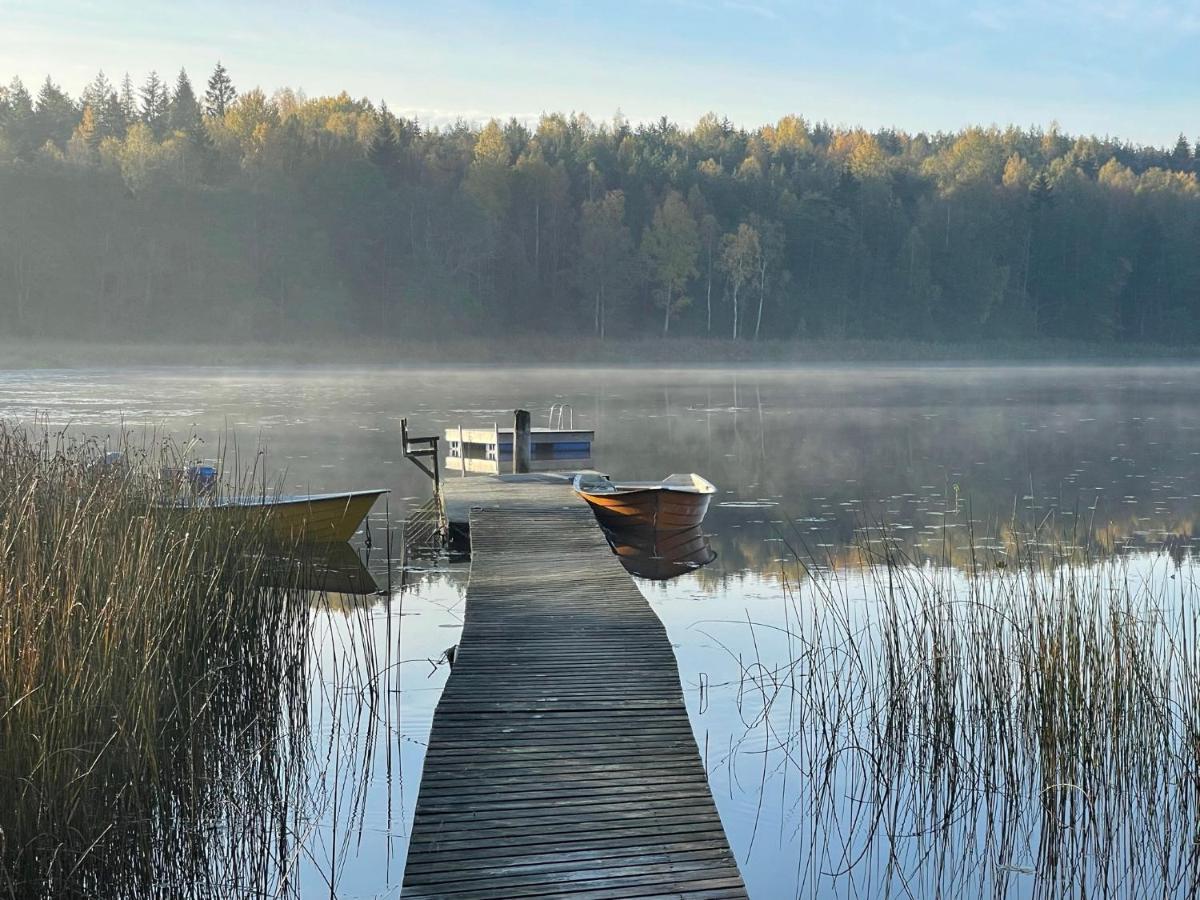 Cozy Lodge At Horse Farm With Lake And Sauna Holo  Eksteriør bilde